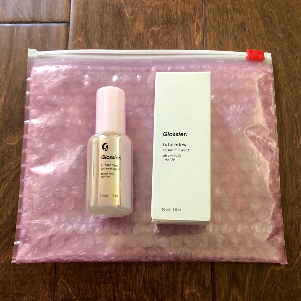 NIB Glossier Futuredew